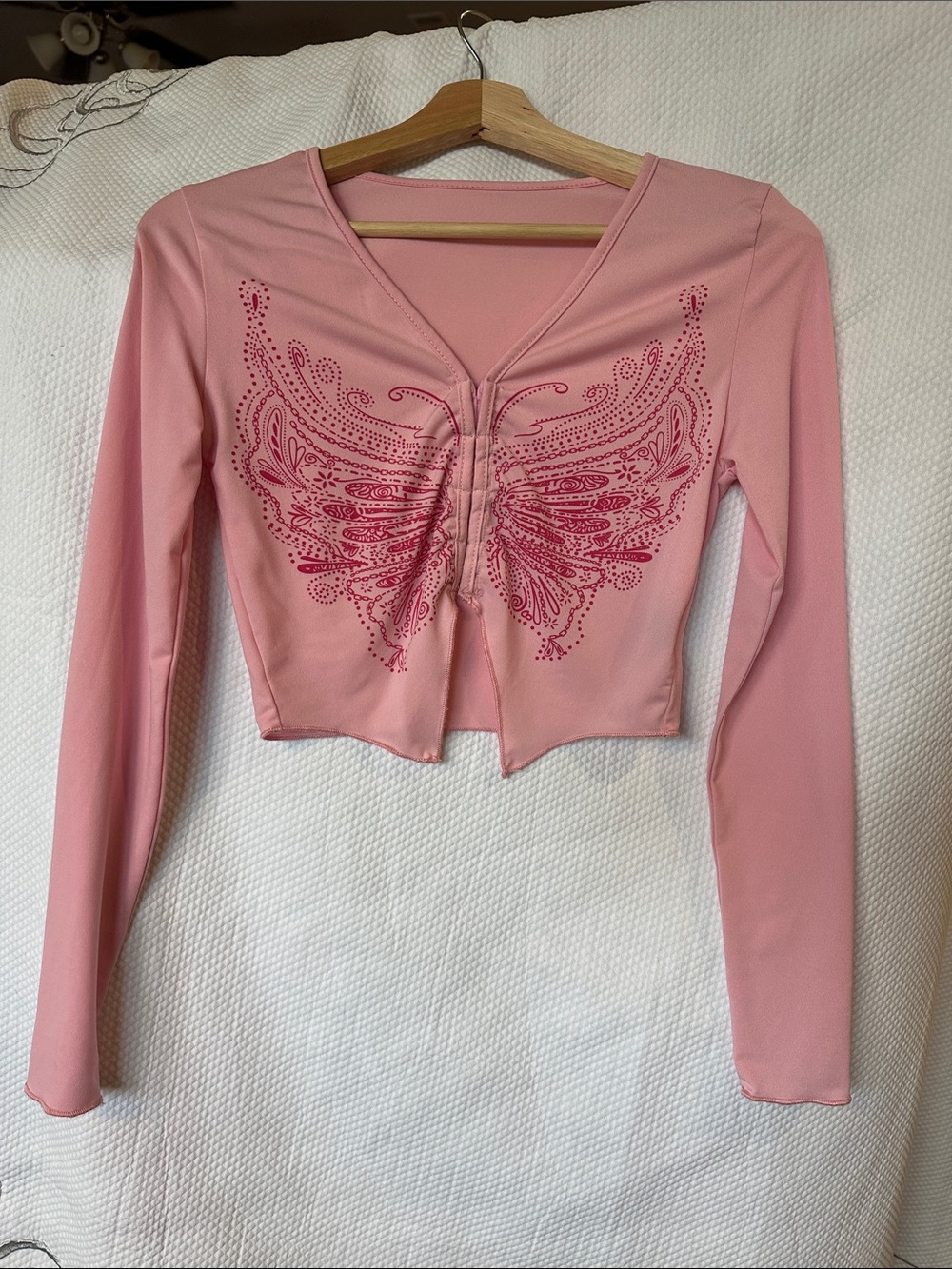 SHEIN Pink Butterfly Hook Eye Long Sleeve Crop Top Y2K Size S